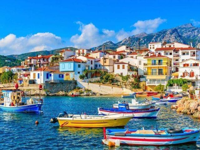 SAKIZ ADASI PASKALYA ROKET SAVAŞLARI 